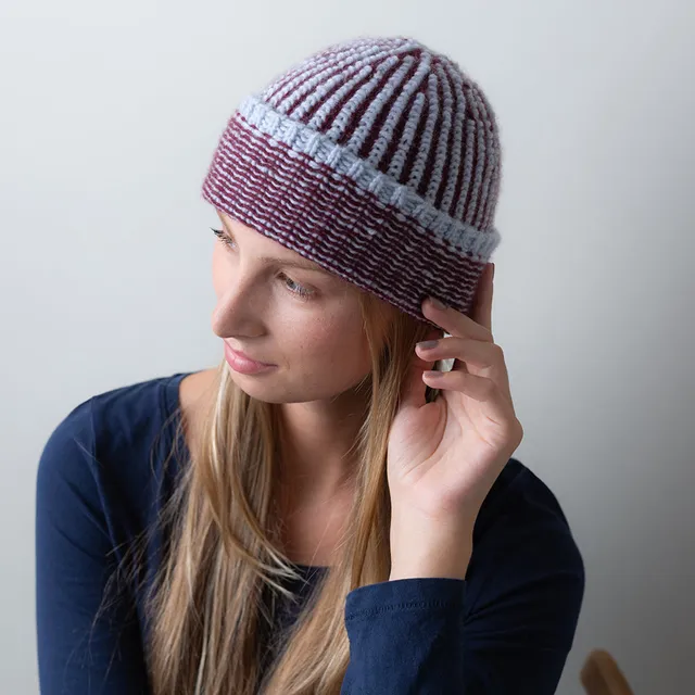 Pascuali Slip Rib Hat modello cappello bicolore in cashmere