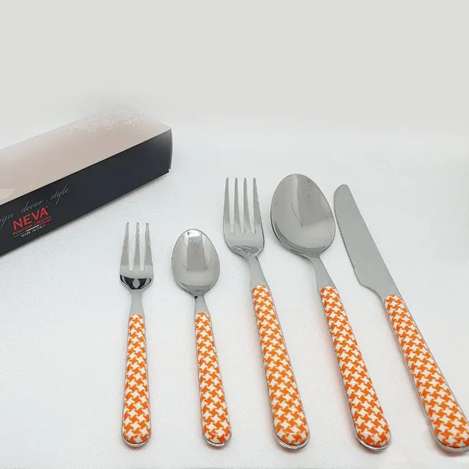 Gomitolorosa Neva set 2 posate arancioni Made in Italy