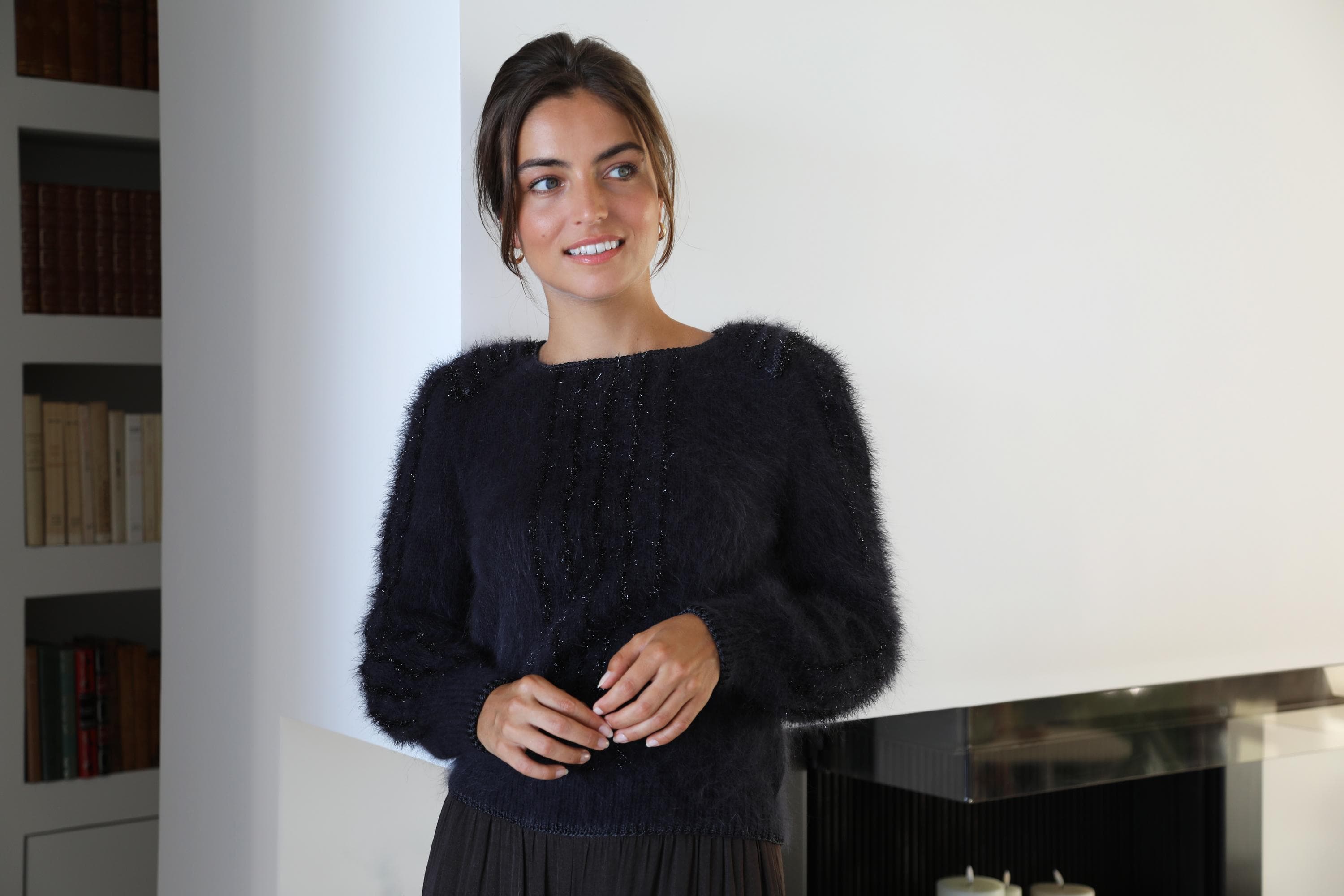 Annyblatt Britney kit maglia Nero angora e luce