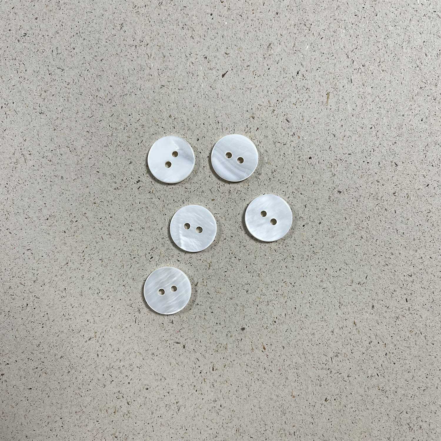 Pascuali bottoni madreperla bianchi 15 mm set 5 pezzi