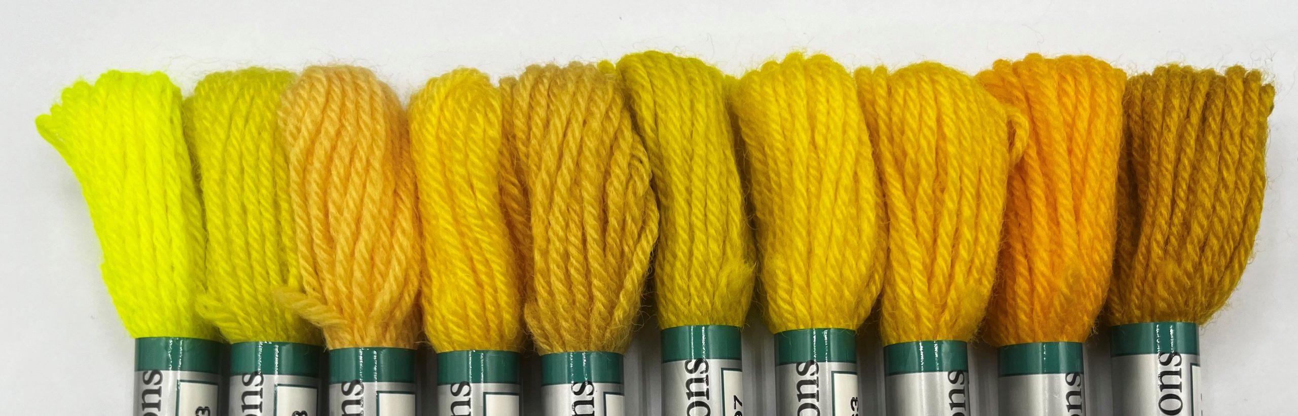 Appleton Tapestry 4 Ply lana da arazzo collezione gialli