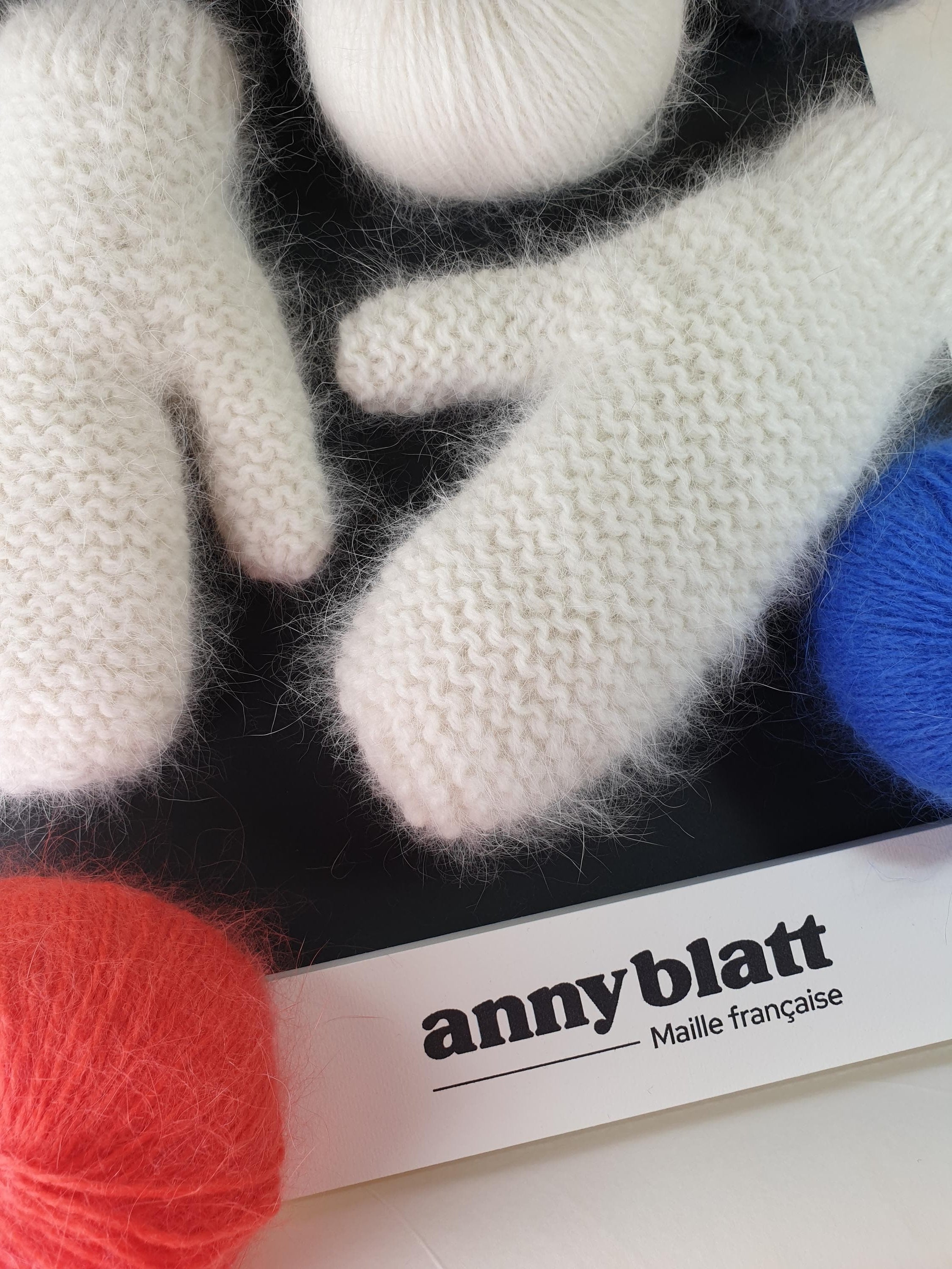 Annyblatt Angora Megève moffole kit maglia Naturale angora