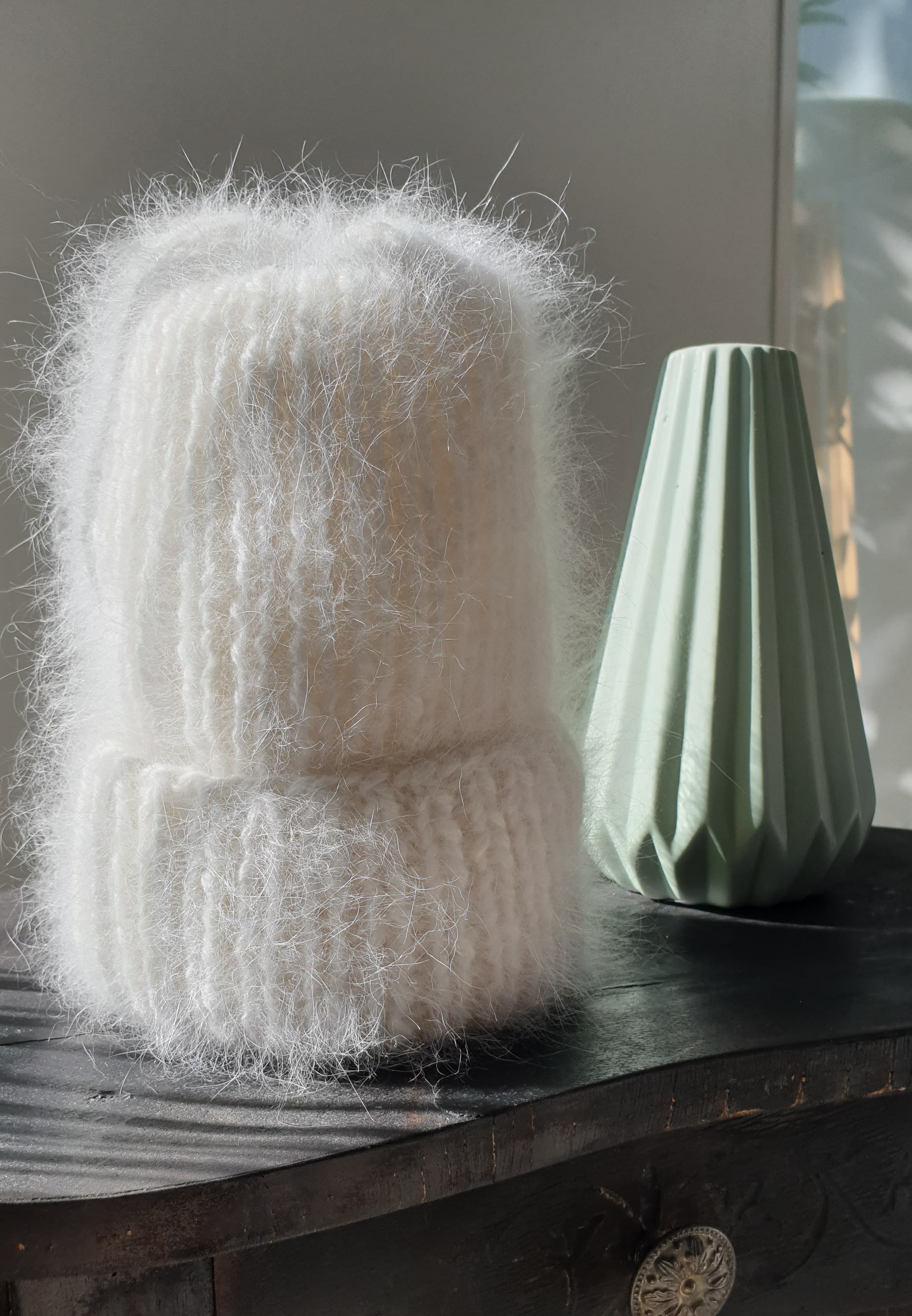 Anny Blatt Courchevel kit berretto angora naturale