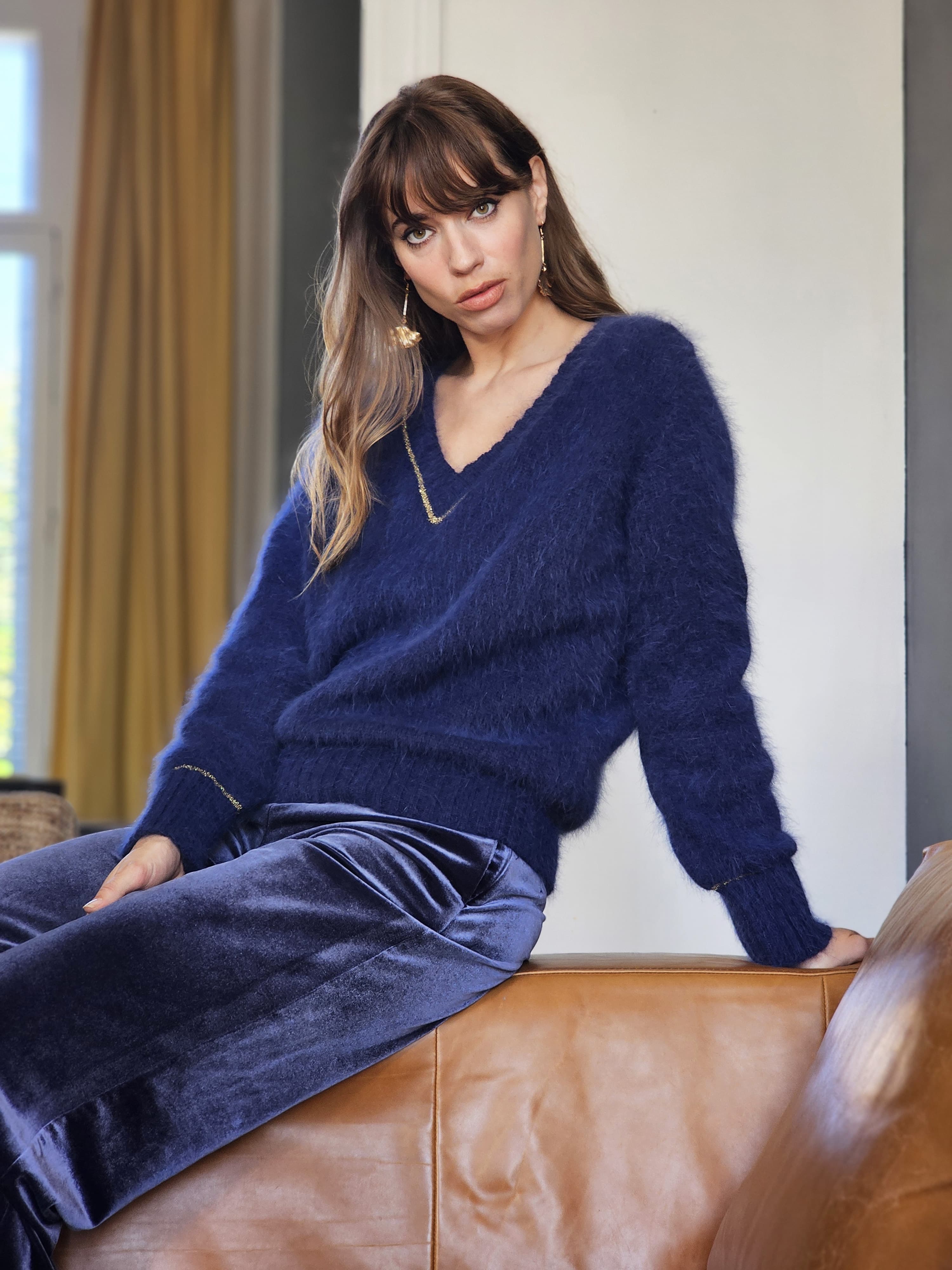 Anny Blatt Avy maglione scollo V kit maglia angora