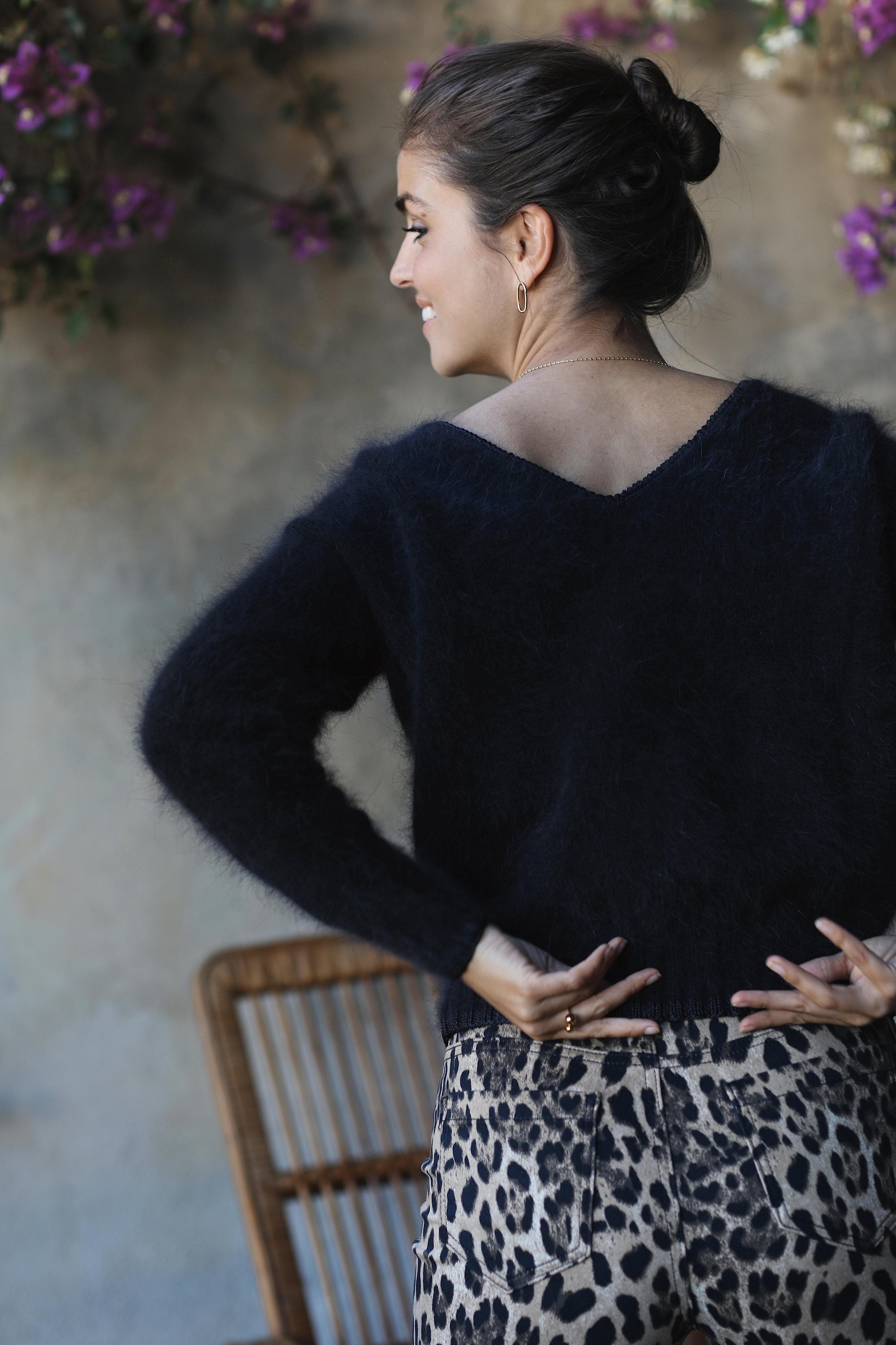 Anny Blatt Jenny kit maglia angora scollo a V