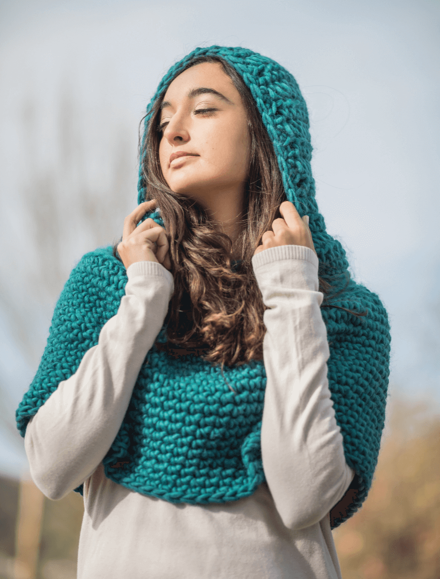 Rosarios4 225 Poncho Bulky Light modello maglia poncho donna